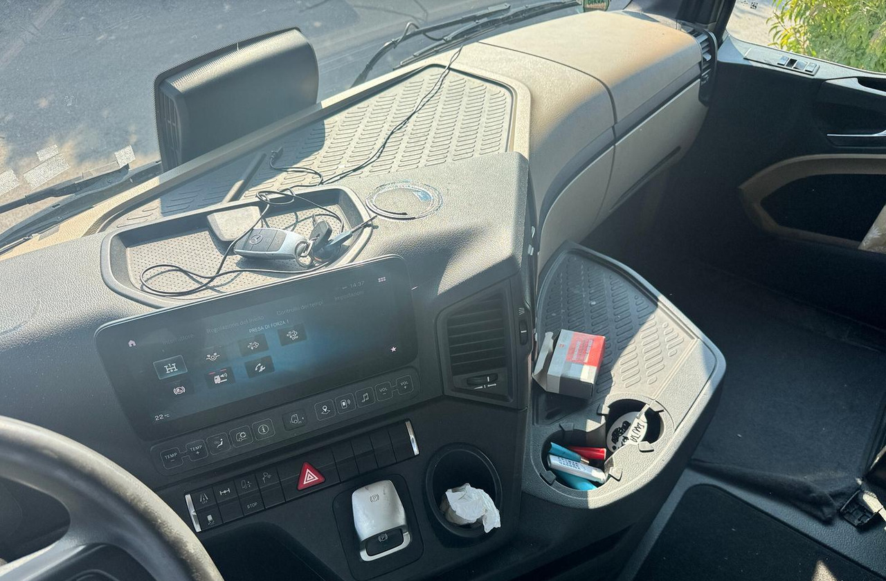 Mercedes Benz Actros 1848 - 2020 - Sadulveok: pilt 5 Mercedes Benz Actros 1848 - 2020 - Sadulveok: pilt 5