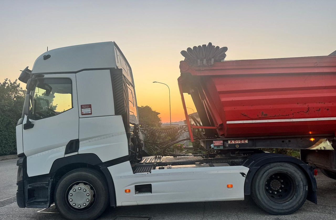 Trattore stradale Renault T480 - 2019 - Sadulveok: pilt 3 Trattore stradale Renault T480 - 2019 - Sadulveok: pilt 3