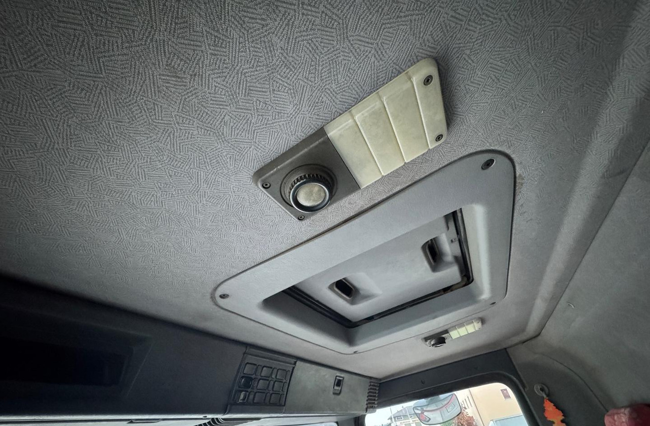 Scania R124/470 Ribaltabile 8X4 - Kallurauto: pilt 5 Scania R124/470 Ribaltabile 8X4 - Kallurauto: pilt 5