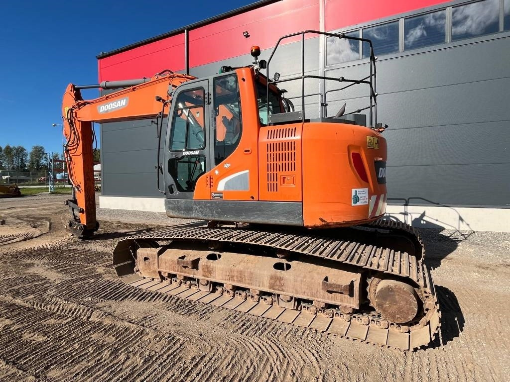 Doosan DX 235 LCR-5 - Lintekskavaator: pilt 3 Doosan DX 235 LCR-5 - Lintekskavaator: pilt 3
