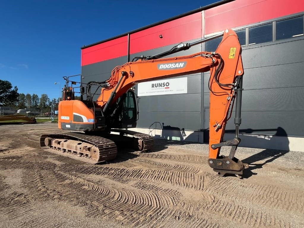 Doosan DX 235 LCR-5 - Lintekskavaator: pilt 4 Doosan DX 235 LCR-5 - Lintekskavaator: pilt 4