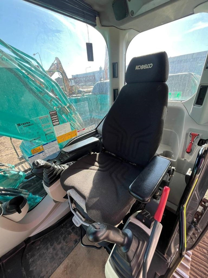 Lintekskavaator Kobelco SK 210 LC-10E: pilt 16