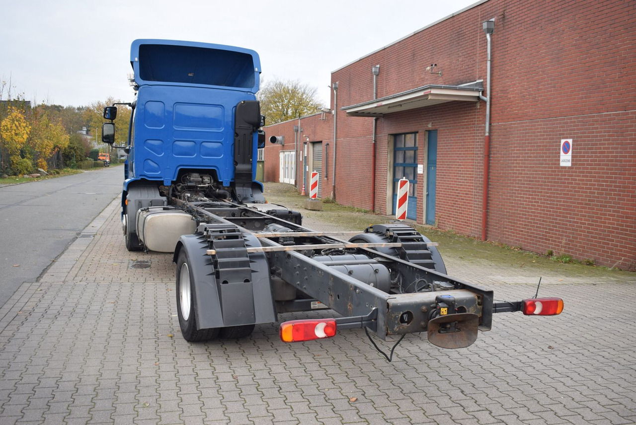 DAF LF 280 Fahrgestell Klima Navi 8-Gang ACC AHK - Kabiinišassiiga veoauto: pilt 5 DAF LF 280 Fahrgestell Klima Navi 8-Gang ACC AHK - Kabiinišassiiga veoauto: pilt 5