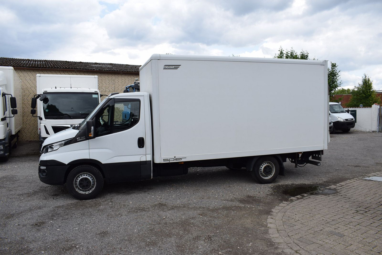 Iveco Daily 35 S14 Koffer LBW Automatik Motorschaden - Tarbesõiduk furgoon: pilt 2 Iveco Daily 35 S14 Koffer LBW Automatik Motorschaden - Tarbesõiduk furgoon: pilt 2