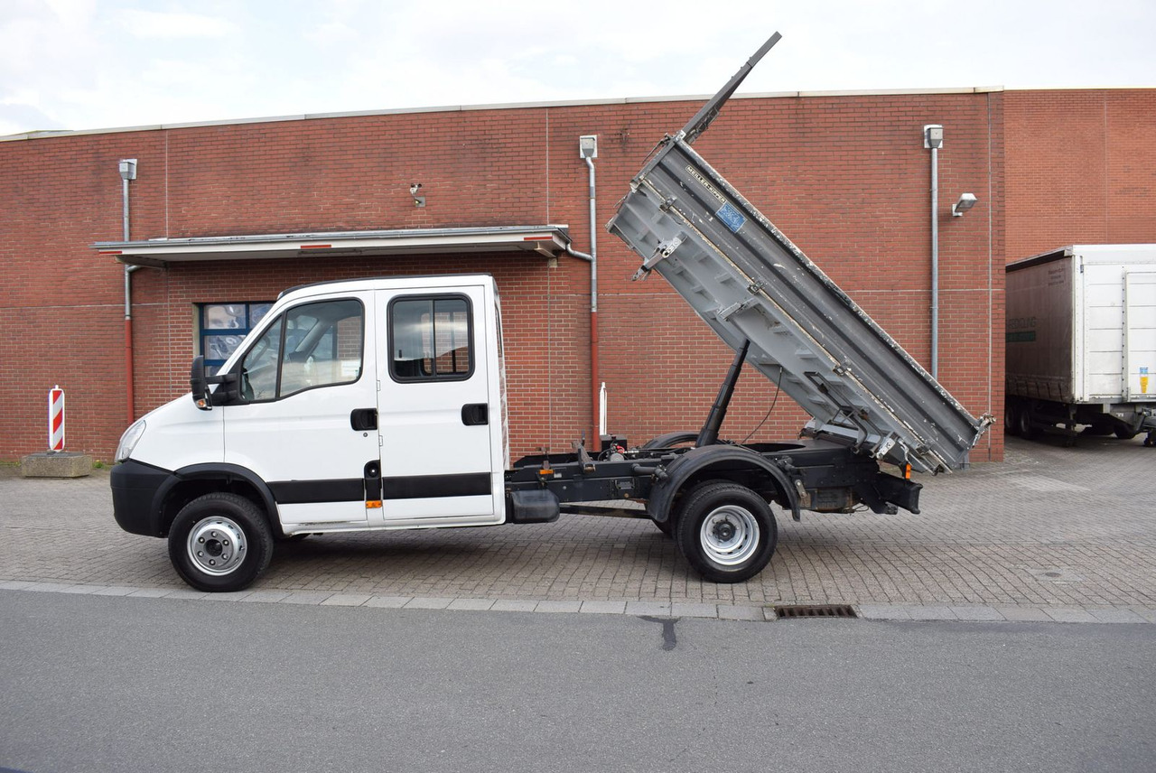 Iveco Daily 70 C17 Meiller Kipper Nutzlast 3100KG - Tarbesõiduk kallur, Meeskonnaauto: pilt 3 Iveco Daily 70 C17 Meiller Kipper Nutzlast 3100KG - Tarbesõiduk kallur, Meeskonnaauto: pilt 3