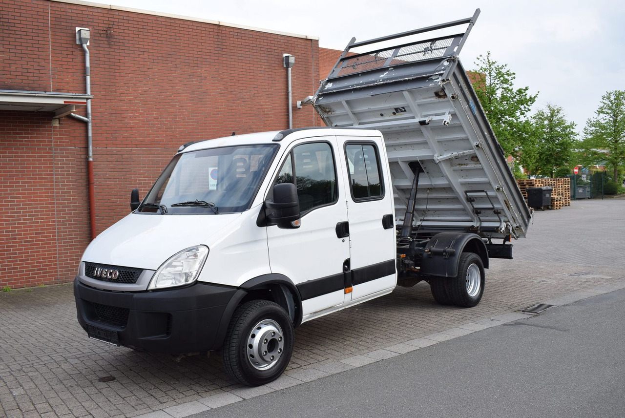 Iveco Daily 70 C17 Meiller Kipper Nutzlast 3100KG - Tarbesõiduk kallur, Meeskonnaauto: pilt 1 Iveco Daily 70 C17 Meiller Kipper Nutzlast 3100KG - Tarbesõiduk kallur, Meeskonnaauto: pilt 1