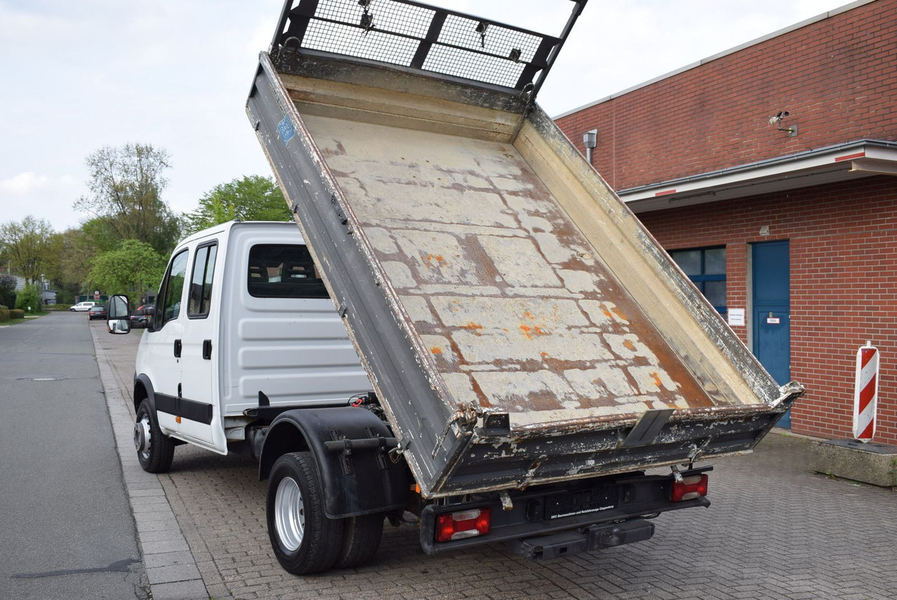 Iveco Daily 70 C17 Meiller Kipper Nutzlast 3100KG - Tarbesõiduk kallur, Meeskonnaauto: pilt 5 Iveco Daily 70 C17 Meiller Kipper Nutzlast 3100KG - Tarbesõiduk kallur, Meeskonnaauto: pilt 5