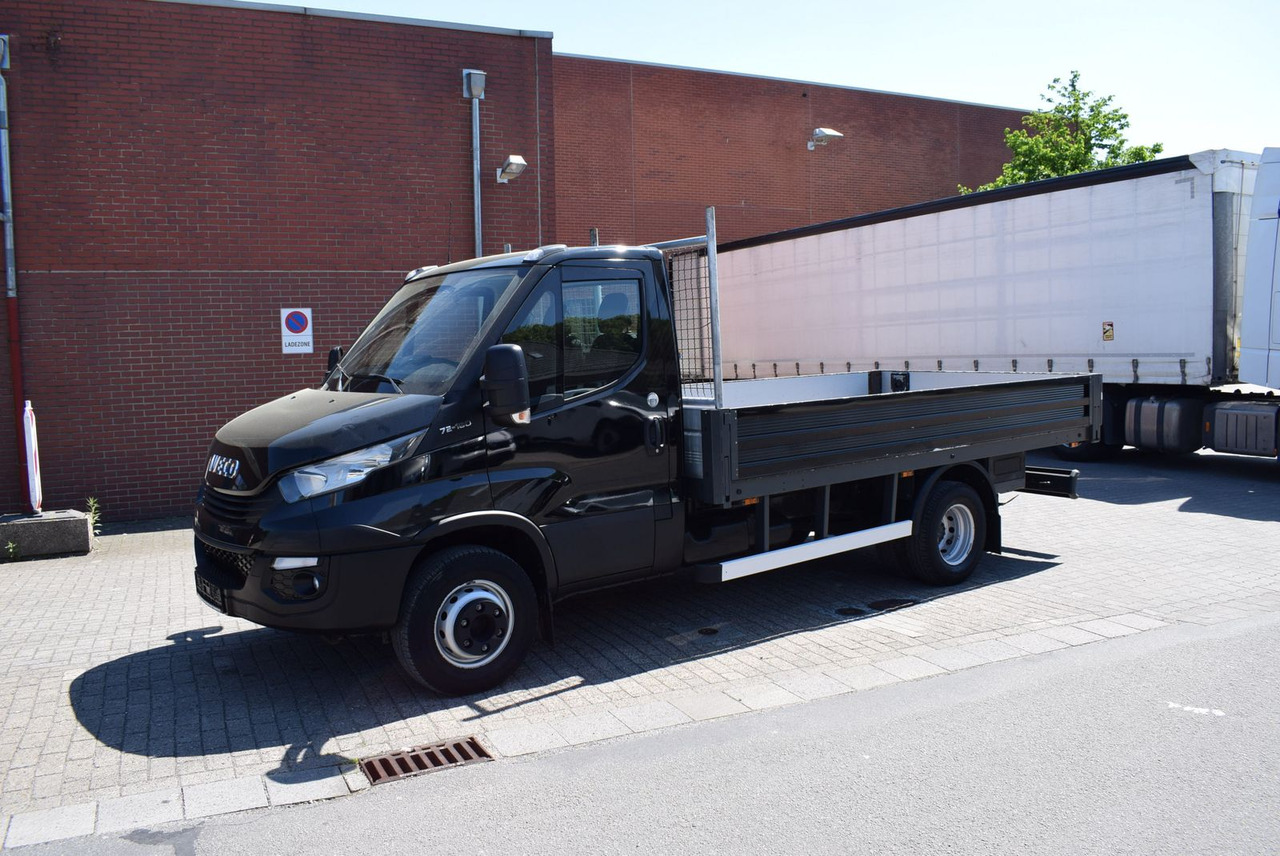 Iveco Daily 72 C 18 Pritsche Automatik Standheizung - Madelauto: pilt 3 Iveco Daily 72 C 18 Pritsche Automatik Standheizung - Madelauto: pilt 3