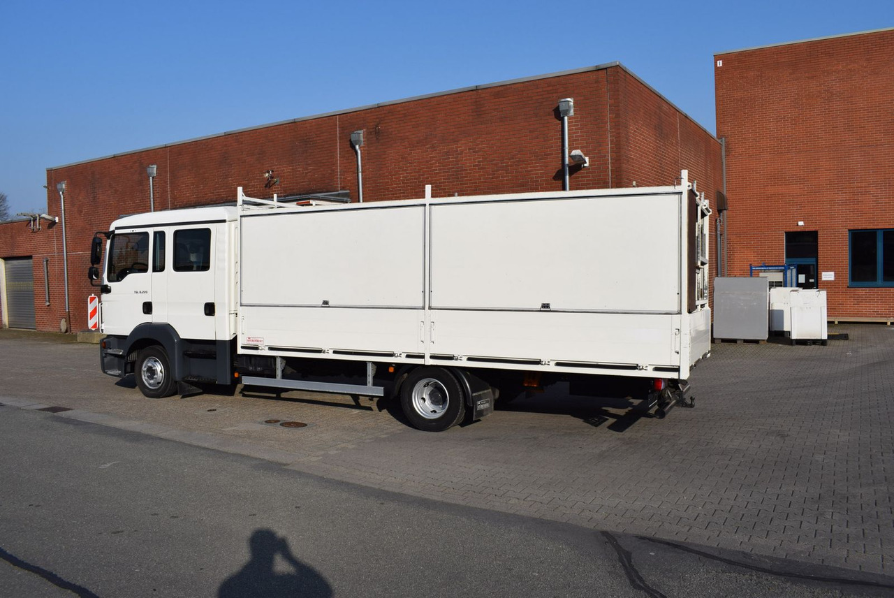 MAN TGL 8.220 DOKA 6-Sitzer 2X AHK Klima - Madelauto, Meeskonnaauto: pilt 5 MAN TGL 8.220 DOKA 6-Sitzer 2X AHK Klima - Madelauto, Meeskonnaauto: pilt 5