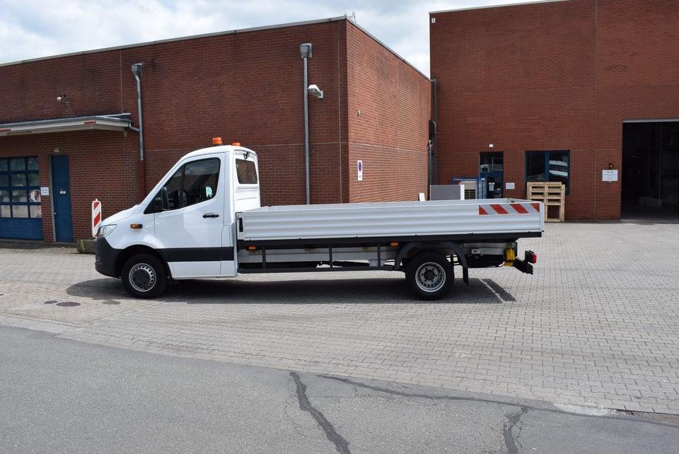 Mercedes-Benz Sprinter 514 Pritsche 4,30mAutomatik AHK 3,5 - Madelauto: pilt 4 Mercedes-Benz Sprinter 514 Pritsche 4,30mAutomatik AHK 3,5 - Madelauto: pilt 4