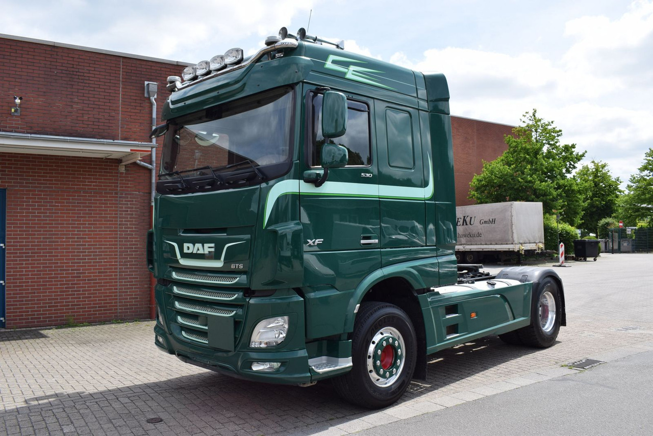 DAF XF 530 FT Retarder Leder Standklima Hydraulik - Sadulveok: pilt 1 DAF XF 530 FT Retarder Leder Standklima Hydraulik - Sadulveok: pilt 1