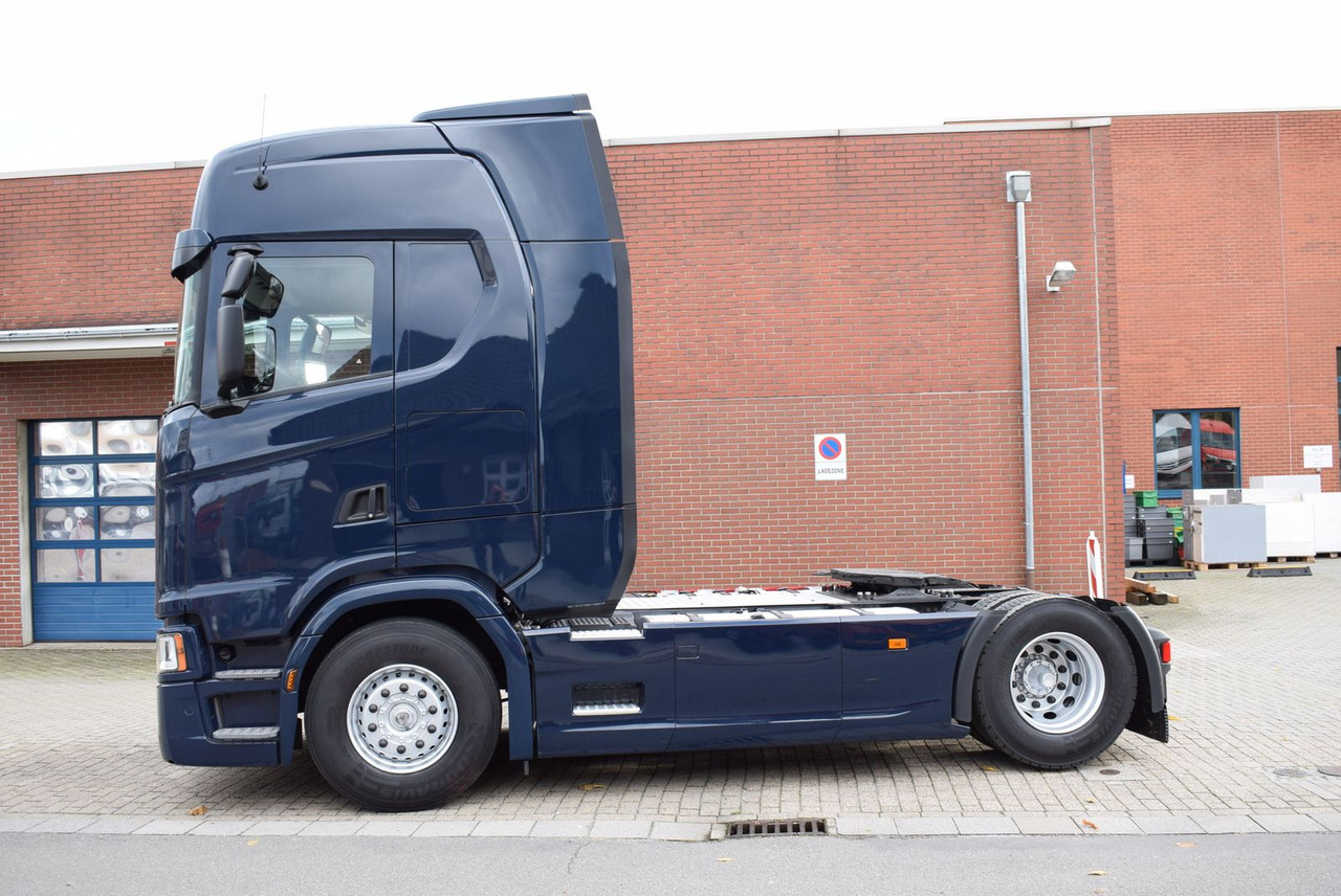 Scania S 450 Highline 2xTank LED Vollluft Retarder - Sadulveok: pilt 3 Scania S 450 Highline 2xTank LED Vollluft Retarder - Sadulveok: pilt 3