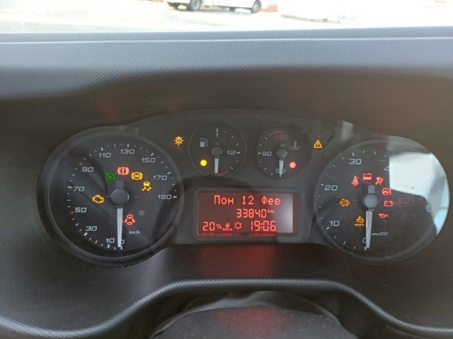 IVECO Daily 35S16H3.0 - Puksiirauto: pilt 3 IVECO Daily 35S16H3.0 - Puksiirauto: pilt 3