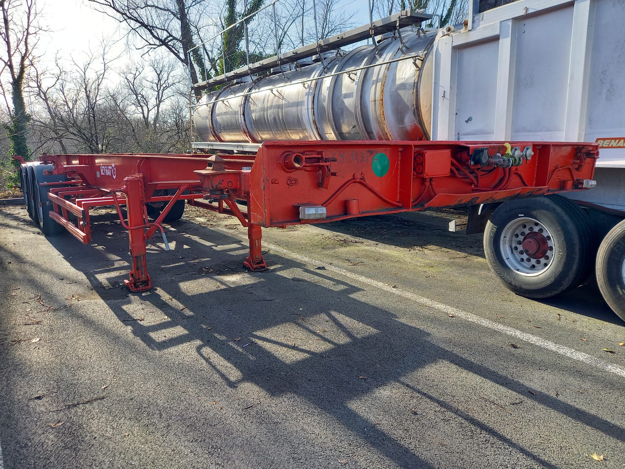 FREJAT - Konteinerveduk/ Tõstukiga poolhaagis: pilt 1 FREJAT - Konteinerveduk/ Tõstukiga poolhaagis: pilt 1