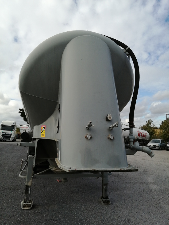 SPITZER - Silo poolhaagis: pilt 3 SPITZER - Silo poolhaagis: pilt 3