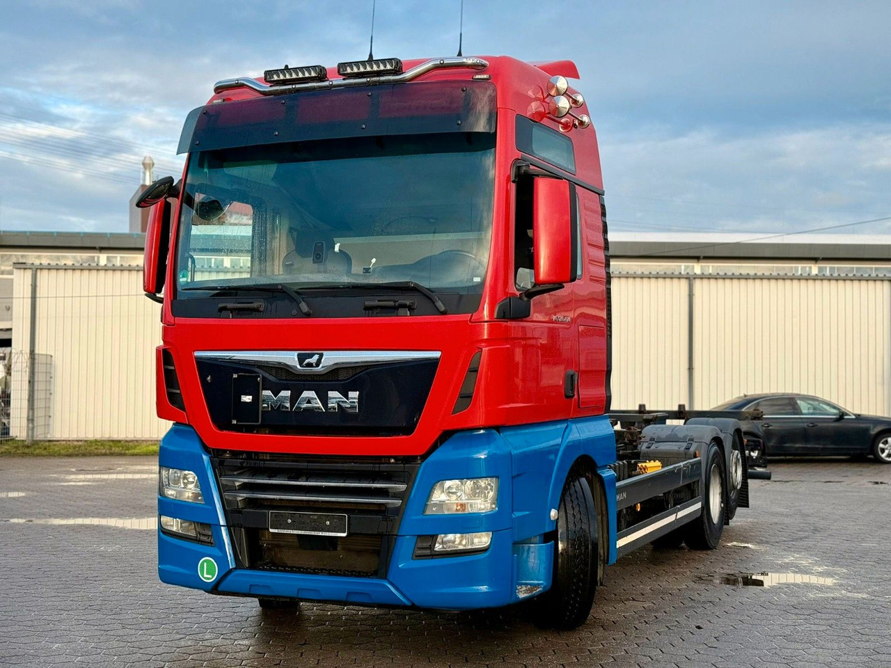 MAN TGX 26.470 XXL 6x2 BDF+Retarter +Standklima - Konteinerveduk/ Tõstukiga veoauto: pilt 2 MAN TGX 26.470 XXL 6x2 BDF+Retarter +Standklima - Konteinerveduk/ Tõstukiga veoauto: pilt 2