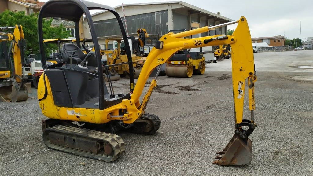 JCB 8018 - Miniekskavaator: pilt 3 JCB 8018 - Miniekskavaator: pilt 3
