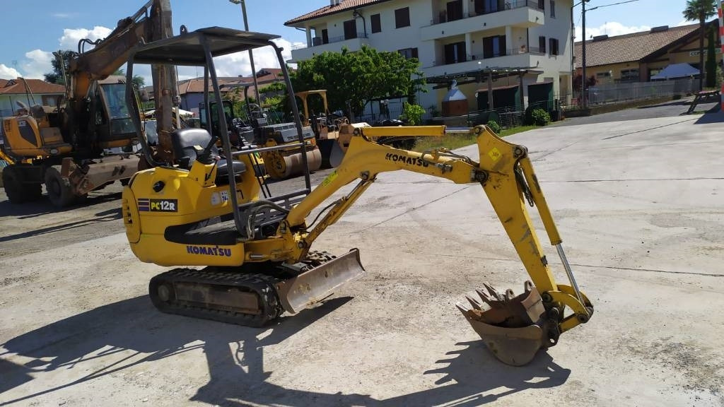 Komatsu PC 12 R-8 - Miniekskavaator: pilt 4 Komatsu PC 12 R-8 - Miniekskavaator: pilt 4