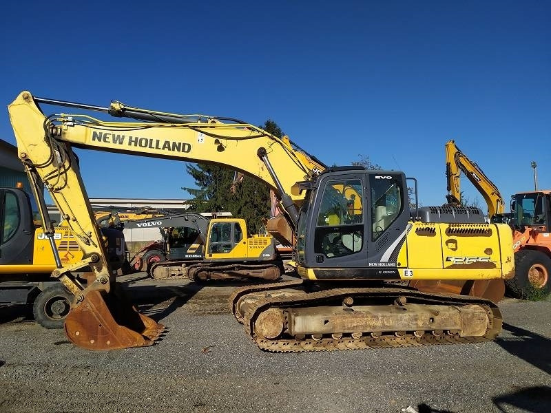 New Holland E 265 C - Lintekskavaator: pilt 2 New Holland E 265 C - Lintekskavaator: pilt 2