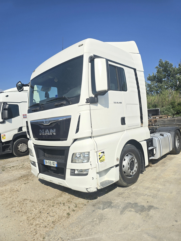 MAN TGX 18-480 - Sadulveok: pilt 1 MAN TGX 18-480 - Sadulveok: pilt 1