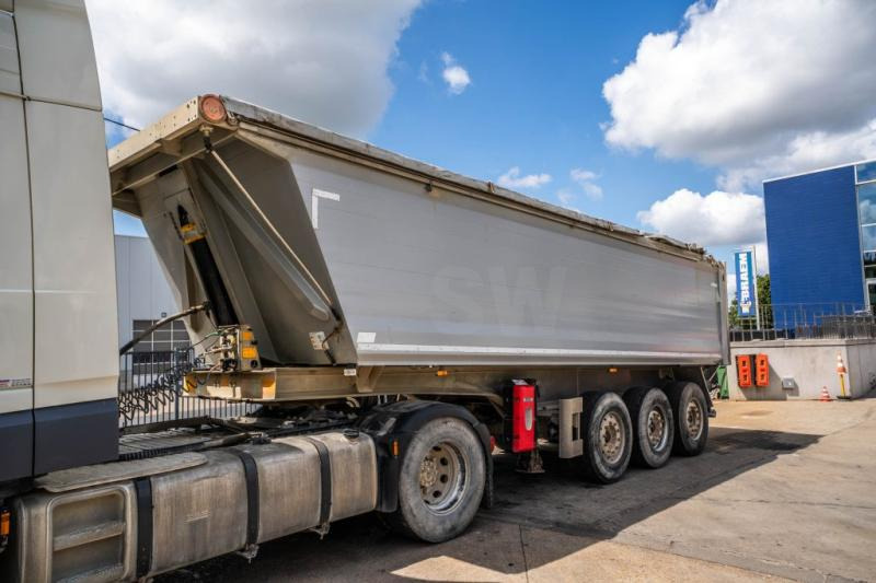 Benalu C39C17-ALU + BACHE - 30m3 - Kallur-poolhaagis: pilt 1 Benalu C39C17-ALU + BACHE - 30m3 - Kallur-poolhaagis: pilt 1