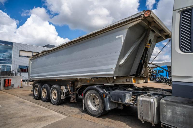 Benalu C39C17-ALU + BACHE - 30m3 - Kallur-poolhaagis: pilt 2 Benalu C39C17-ALU + BACHE - 30m3 - Kallur-poolhaagis: pilt 2