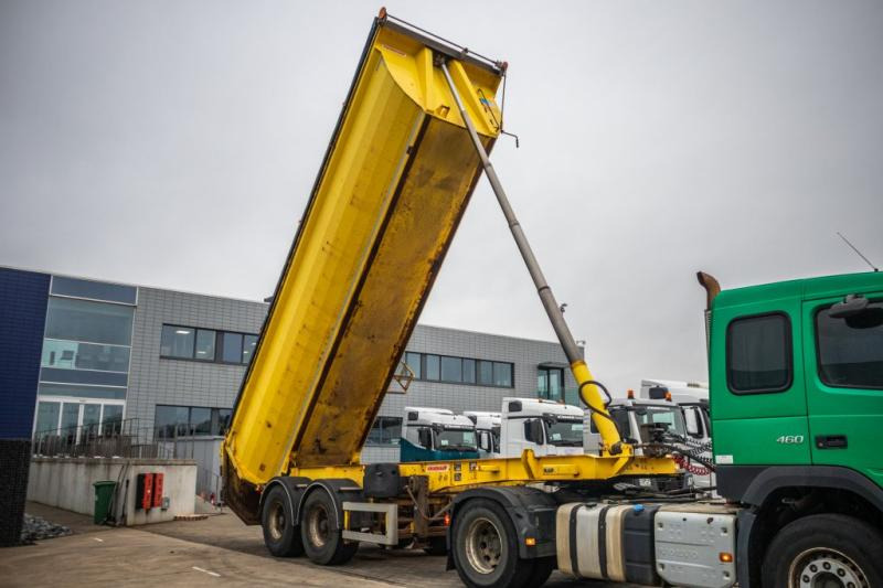 Fruehauf BENNE ENROCHEMENT - Kallur-poolhaagis: pilt 4 Fruehauf BENNE ENROCHEMENT - Kallur-poolhaagis: pilt 4