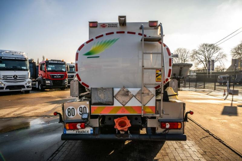 Iveco EURO CARGO 100-220 +CM 5500L + 3 COMP. - Tsisternauto: pilt 5 Iveco EURO CARGO 100-220 +CM 5500L + 3 COMP. - Tsisternauto: pilt 5