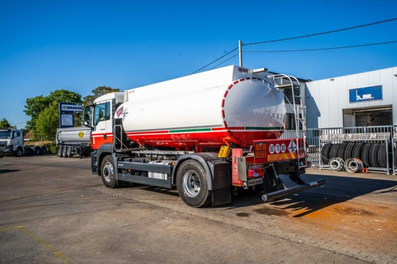 MAN TGS 18.400 4x4H +CM 11.500L /4 COMP - Tsisternauto: pilt 5 MAN TGS 18.400 4x4H +CM 11.500L /4 COMP - Tsisternauto: pilt 5