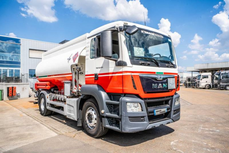 MAN TGS 18.400 BL+MAGYAR 13.500L / 5 COMP - Tsisternauto: pilt 2 MAN TGS 18.400 BL+MAGYAR 13.500L / 5 COMP - Tsisternauto: pilt 2