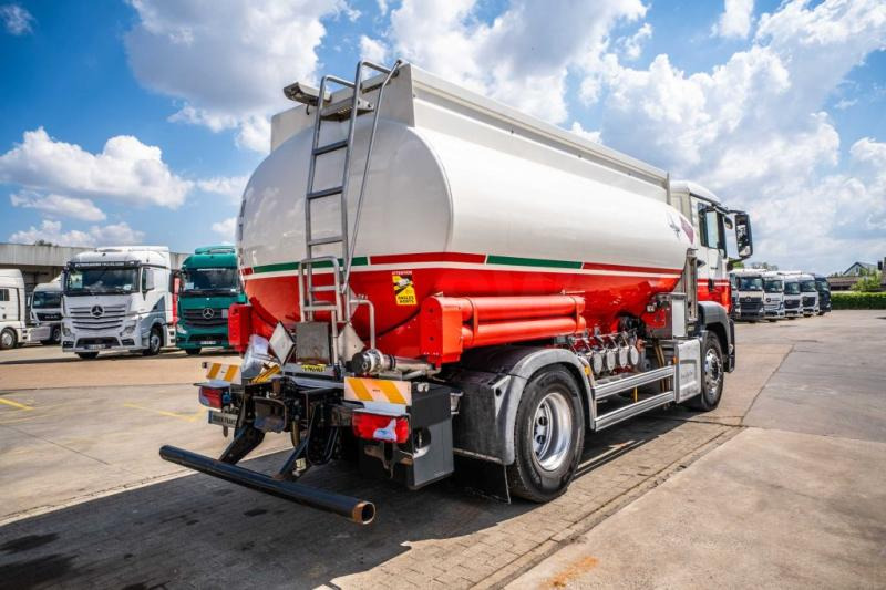 MAN TGS 18.400 // CUVE ALU MAGYAR 13.500L + 5 COMP - Tsisternauto: pilt 4 MAN TGS 18.400 // CUVE ALU MAGYAR 13.500L + 5 COMP - Tsisternauto: pilt 4