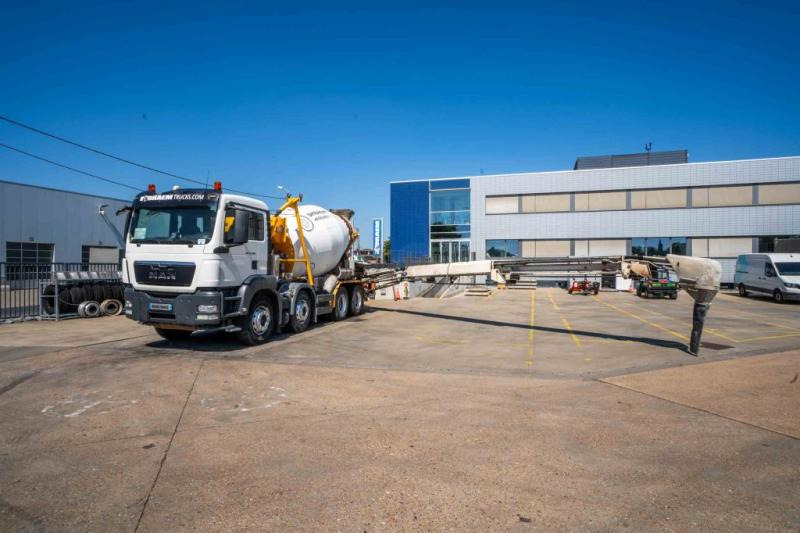 MAN TGS 32.360 BB+LIEBHERR+TAPIS THEAM TS 13m - Autobetoonisegisti: pilt 1 MAN TGS 32.360 BB+LIEBHERR+TAPIS THEAM TS 13m - Autobetoonisegisti: pilt 1