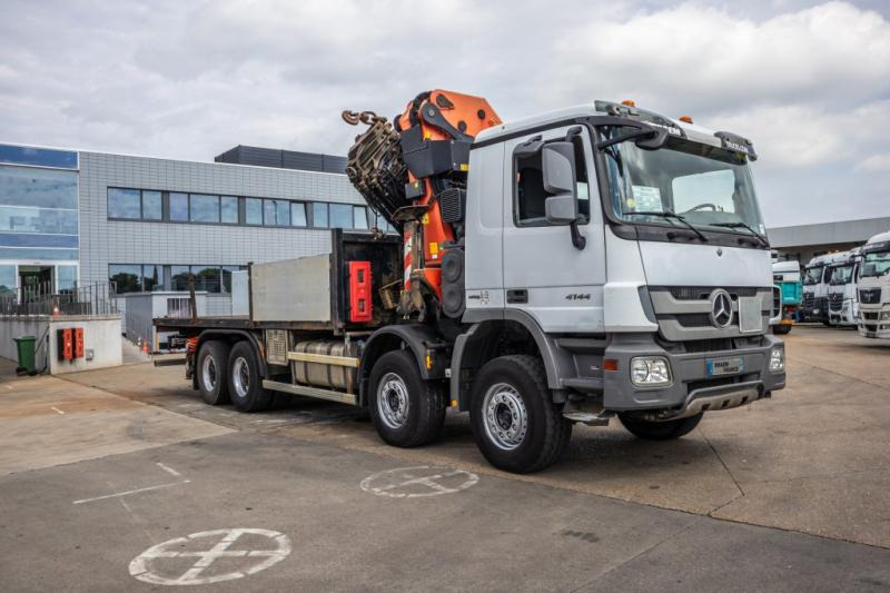Mercedes 4144 K-MP3-8X4+PK740002(7xhydr.) - Madelveok/ Platvormveok, Kraanaga veoauto: pilt 4 Mercedes 4144 K-MP3-8X4+PK740002(7xhydr.) - Madelveok/ Platvormveok, Kraanaga veoauto: pilt 4