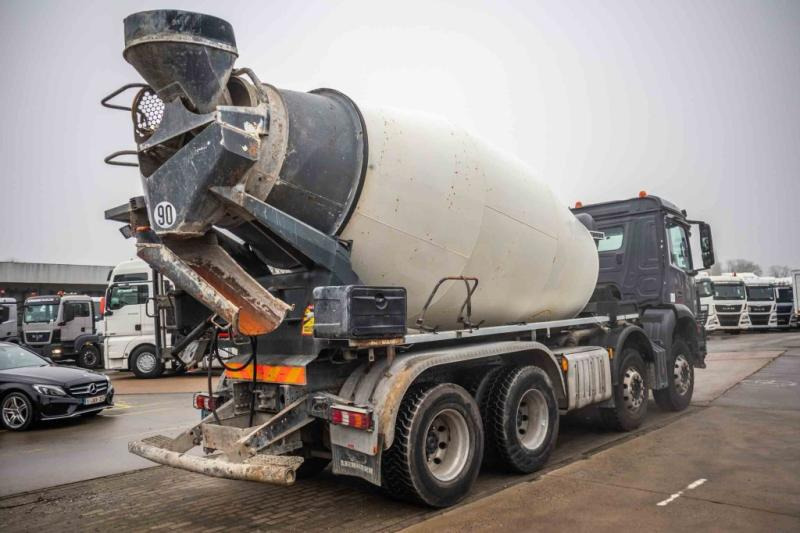 Mercedes AROCS 3236 BB+LIEBHERR 9M3 - Autobetoonisegisti: pilt 3 Mercedes AROCS 3236 BB+LIEBHERR 9M3 - Autobetoonisegisti: pilt 3