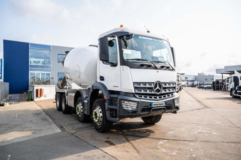 Mercedes AROCS 3240 BB+STETTER 9m3 - Autobetoonisegisti: pilt 2 Mercedes AROCS 3240 BB+STETTER 9m3 - Autobetoonisegisti: pilt 2