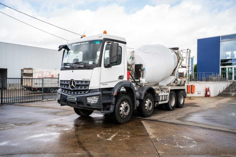 Mercedes AROCS 3240 BB +STETTER 9m3 - Autobetoonisegisti: pilt 1 Mercedes AROCS 3240 BB +STETTER 9m3 - Autobetoonisegisti: pilt 1
