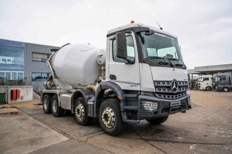 Mercedes AROCS 3240 + STETTER 9m3 - Autobetoonisegisti: pilt 2 Mercedes AROCS 3240 + STETTER 9m3 - Autobetoonisegisti: pilt 2