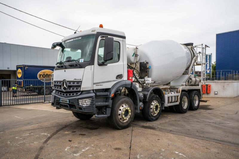 Mercedes AROCS 3240 + STETTER 9m3 - Autobetoonisegisti: pilt 1 Mercedes AROCS 3240 + STETTER 9m3 - Autobetoonisegisti: pilt 1