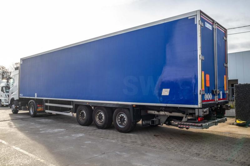 Lecitrailer CARRIER 1950MT+DHOLLANDIA 3TON - Poolhaagis: pilt 4 Lecitrailer CARRIER 1950MT+DHOLLANDIA 3TON - Poolhaagis: pilt 4