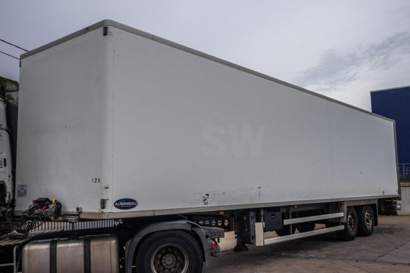 Lecitrailer FOURGON - Poolhaagis: pilt 1 Lecitrailer FOURGON - Poolhaagis: pilt 1