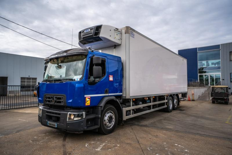 Renault D WIDE 380 DXI+CARRIER SUPRA 1150 Mt + DHOLLANDIA 2T - Külmutiga veoauto: pilt 1 Renault D WIDE 380 DXI+CARRIER SUPRA 1150 Mt + DHOLLANDIA 2T - Külmutiga veoauto: pilt 1