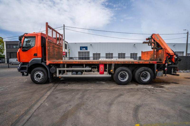 Renault KERAX 380 DXI-6X4+PALFINGER 18 T/m + 4 EXT - Madelveok/ Platvormveok, Kraanaga veoauto: pilt 3 Renault KERAX 380 DXI-6X4+PALFINGER 18 T/m + 4 EXT - Madelveok/ Platvormveok, Kraanaga veoauto: pilt 3