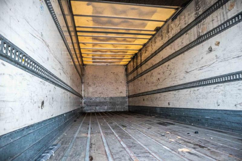 Renault MIDLUM 270 DXI (18t.)+DHOLLANDIA 2T. - Kasti veoauto: pilt 5 Renault MIDLUM 270 DXI (18t.)+DHOLLANDIA 2T. - Kasti veoauto: pilt 5