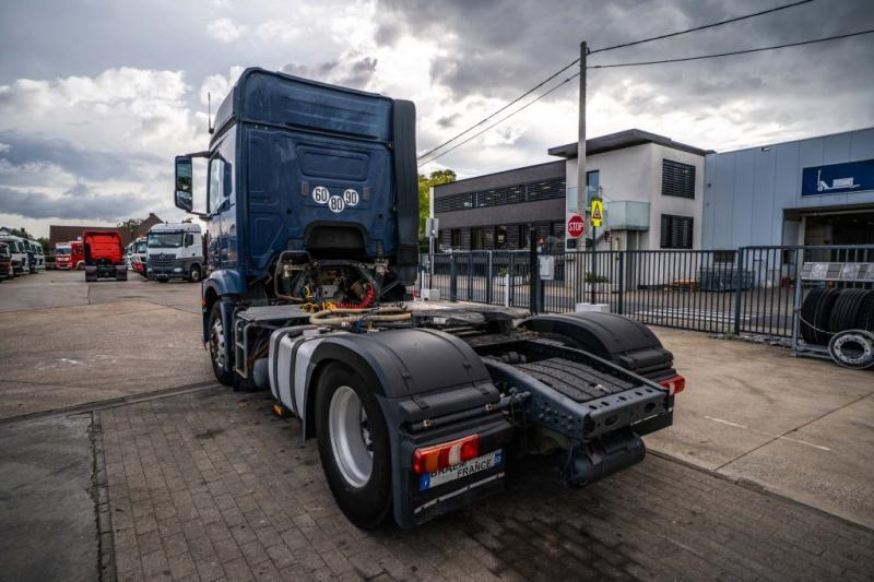 Mercedes ACTROS 1843 LS + HYDRAULIQUE - Sadulveok: pilt 3 Mercedes ACTROS 1843 LS + HYDRAULIQUE - Sadulveok: pilt 3