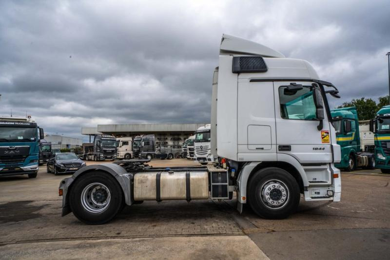 Mercedes ACTROS 1844 LS-MP3+VOITH - Sadulveok: pilt 3 Mercedes ACTROS 1844 LS-MP3+VOITH - Sadulveok: pilt 3