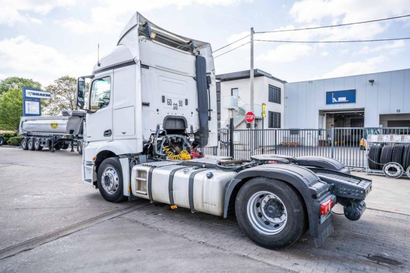 Mercedes ACTROS 1845 LS+HYDR - Sadulveok: pilt 5 Mercedes ACTROS 1845 LS+HYDR - Sadulveok: pilt 5