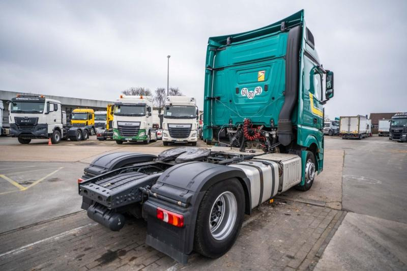 Mercedes ACTROS 1845 LS - Sadulveok: pilt 4 Mercedes ACTROS 1845 LS - Sadulveok: pilt 4