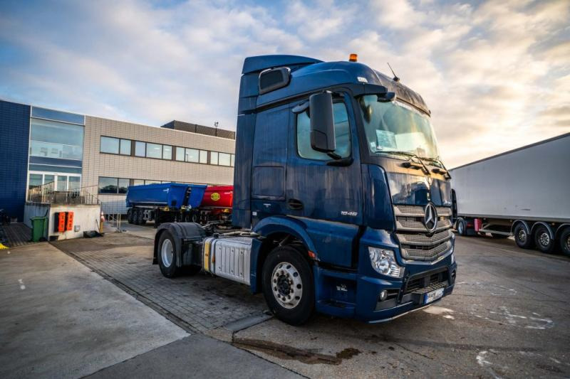 Mercedes ACTROS 1846 LS + HYDR. - Sadulveok: pilt 2 Mercedes ACTROS 1846 LS + HYDR. - Sadulveok: pilt 2