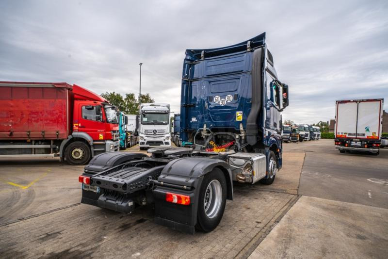 Mercedes ACTROS 1846 LS - Sadulveok: pilt 4 Mercedes ACTROS 1846 LS - Sadulveok: pilt 4