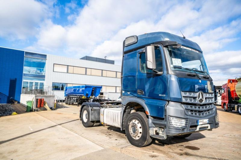 Mercedes AROCS 1843 LS ( NO ACTROS)+BIG AXLE +HYDR. - Sadulveok: pilt 2 Mercedes AROCS 1843 LS ( NO ACTROS)+BIG AXLE +HYDR. - Sadulveok: pilt 2
